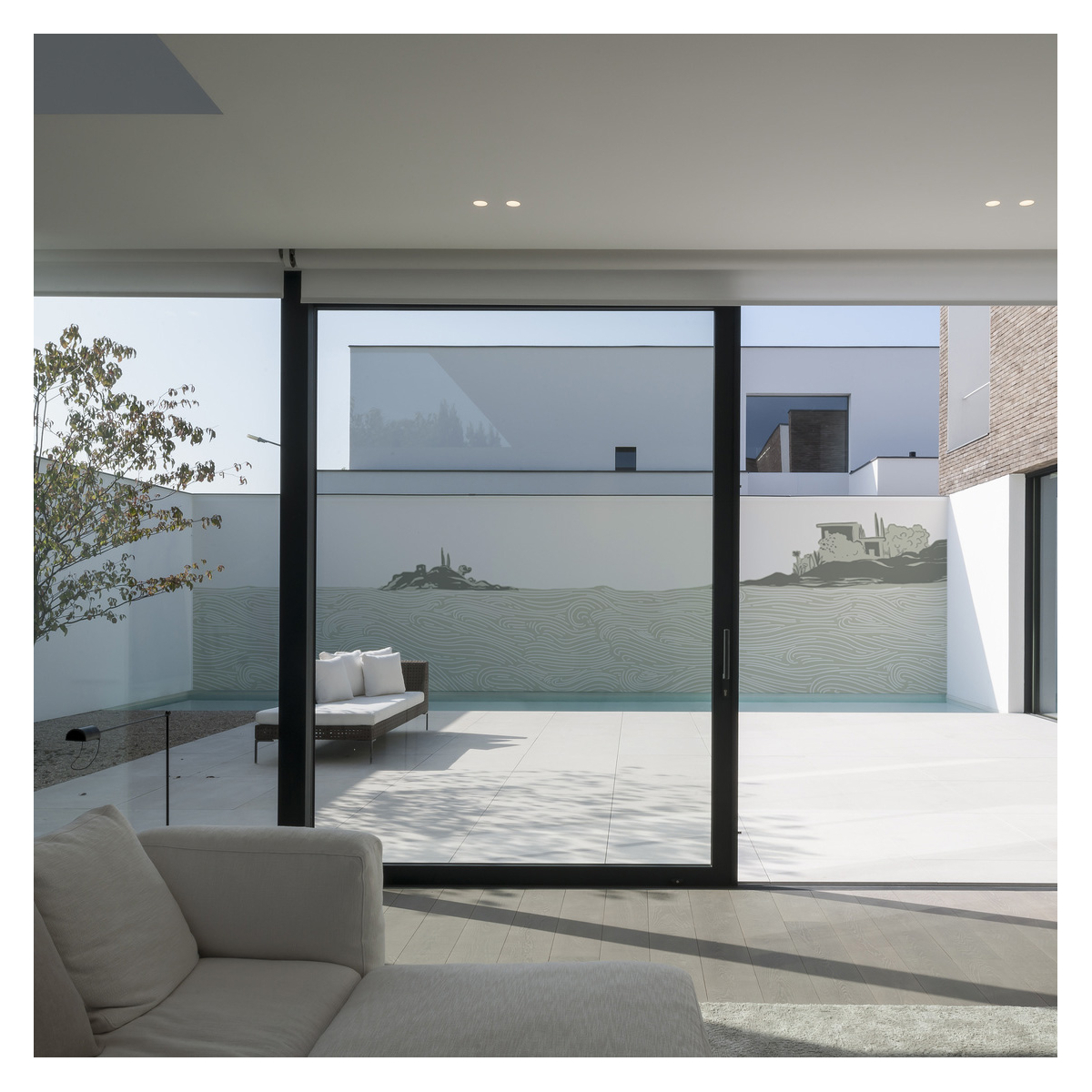 Porquerolles exterior decor - UV-resistant