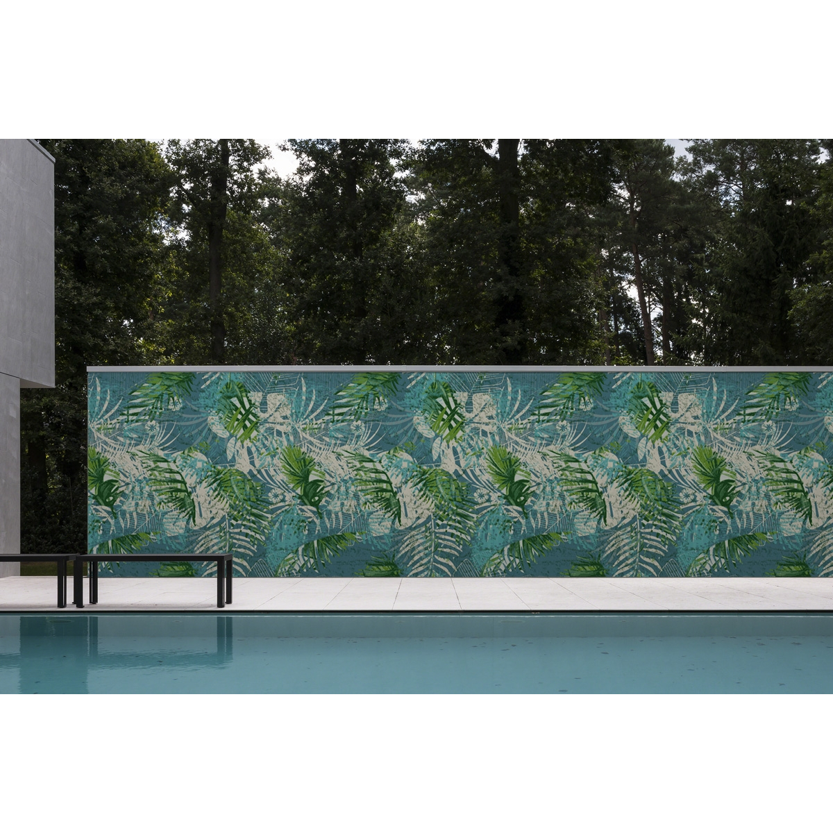 Exterior décor - Tropical green leaves